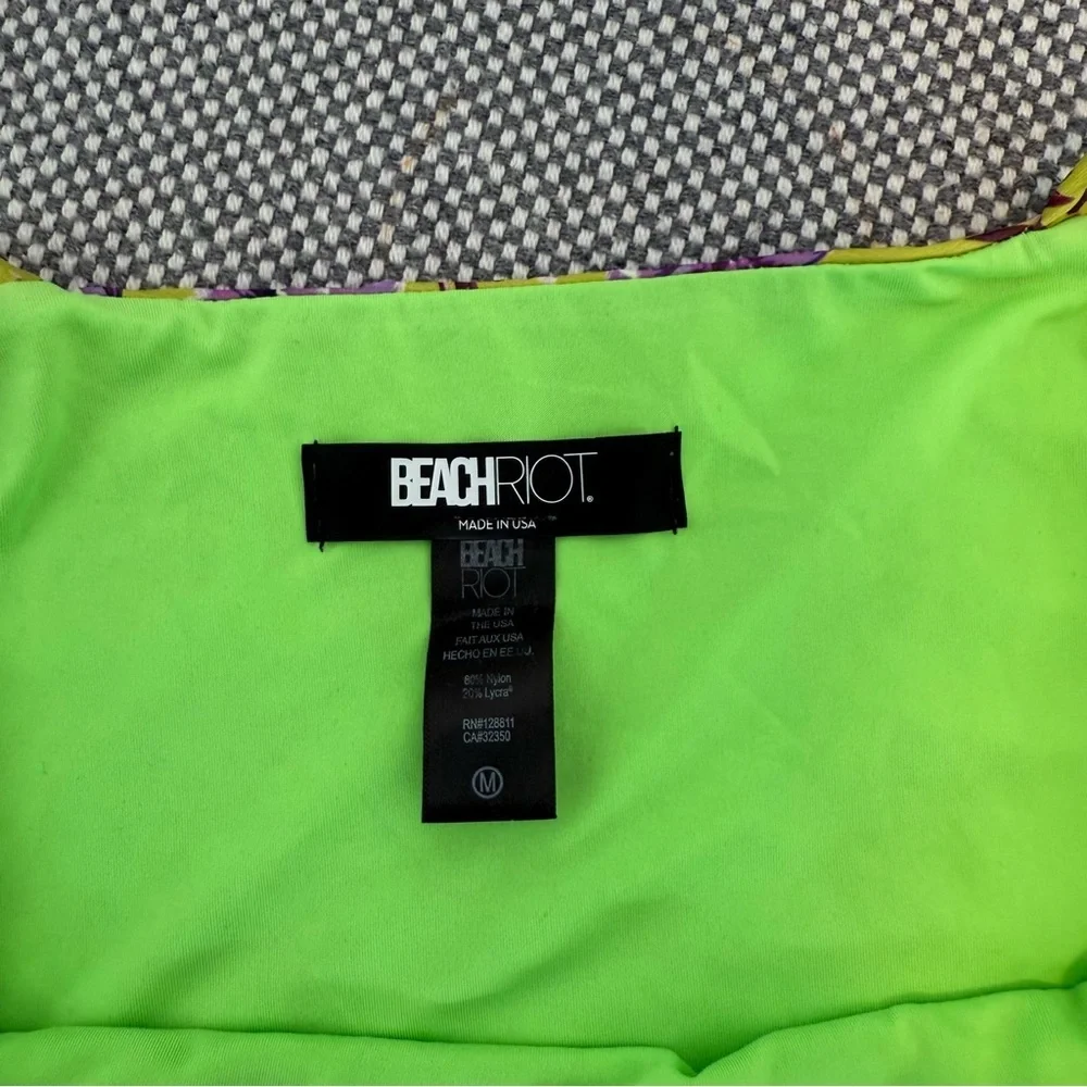 BEACH RIOT betsy one piece in lime punch gardenias size M